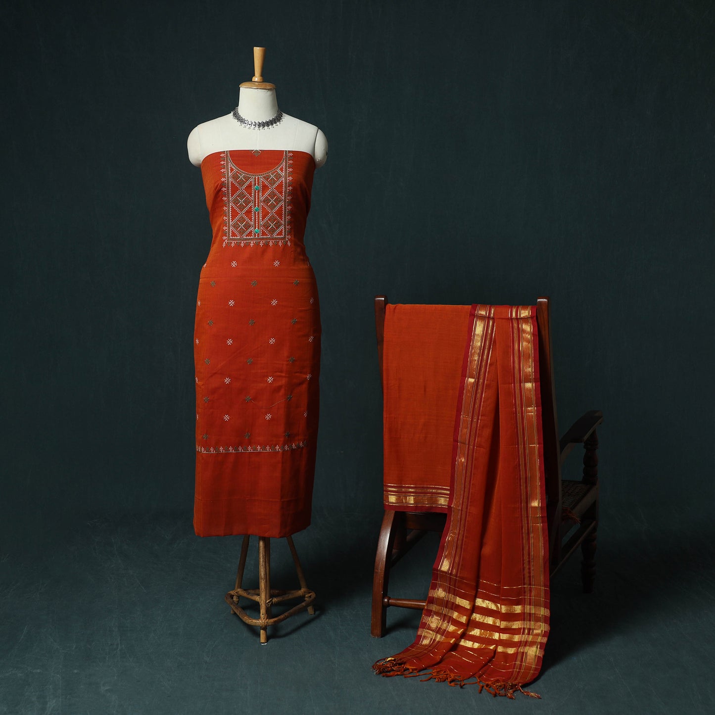 Red - Ilkal Kasuti Embroidery Cotton 3pc Unstitched Dress Material Suit Set 19