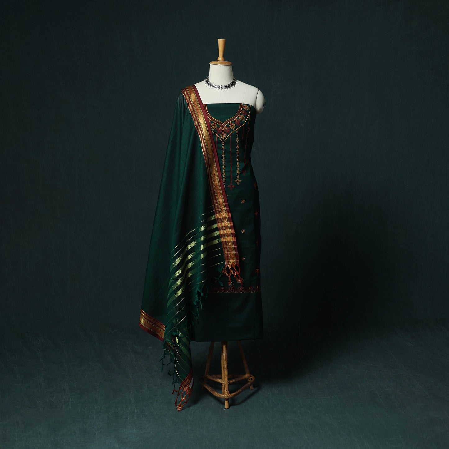 Green - Ilkal Kasuti Embroidery Cotton 3pc Unstitched Dress Material Suit Set 26