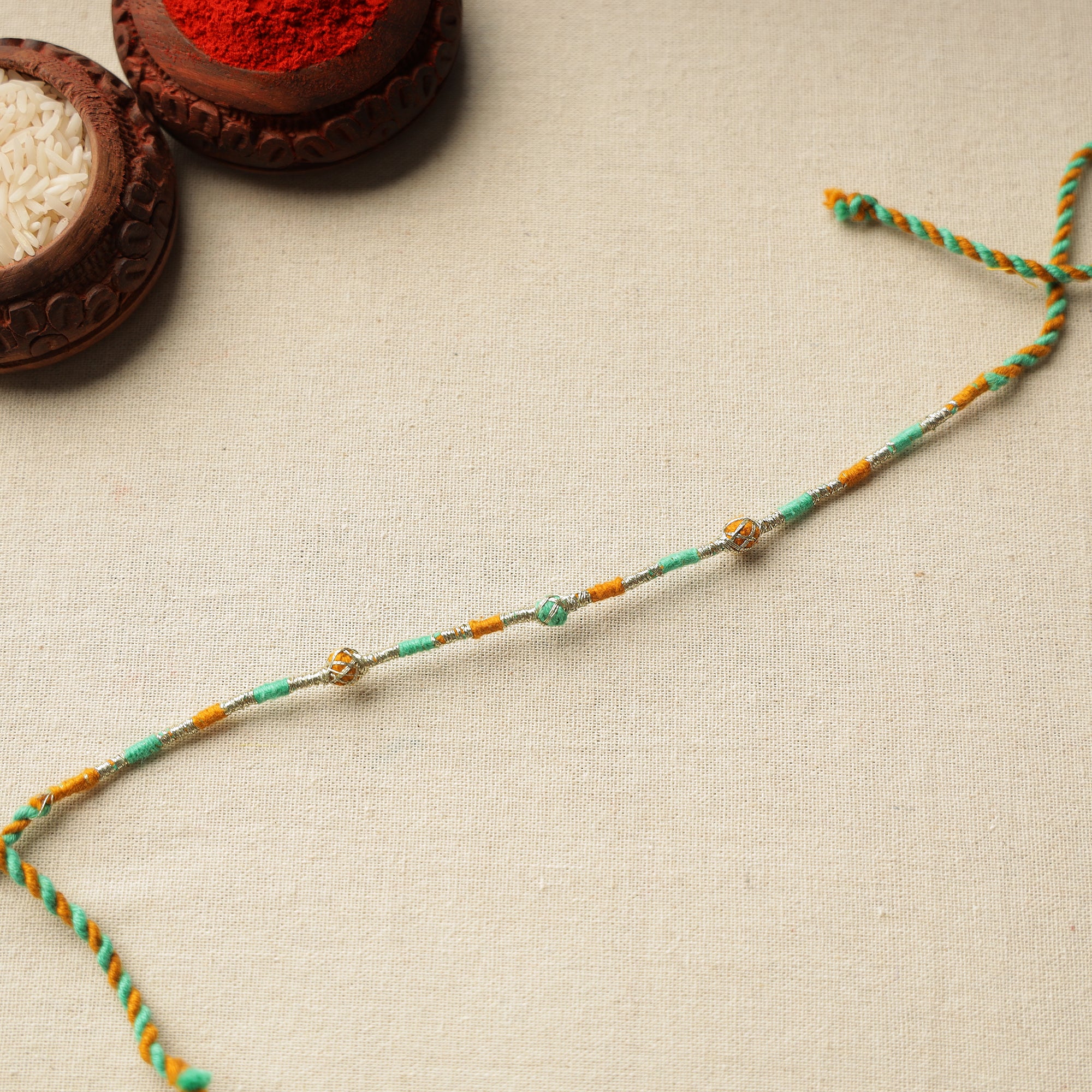 Buy Handmade Thread Work Rakhi by Kala Raksha – iTokri आई.टोकरी