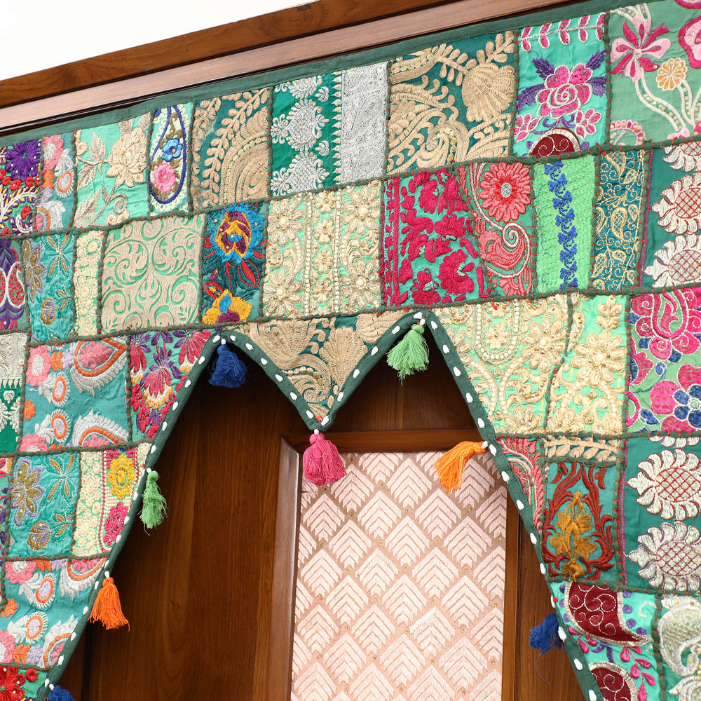 khambadiya patchwork toran