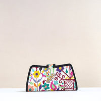 embroidery clutch 