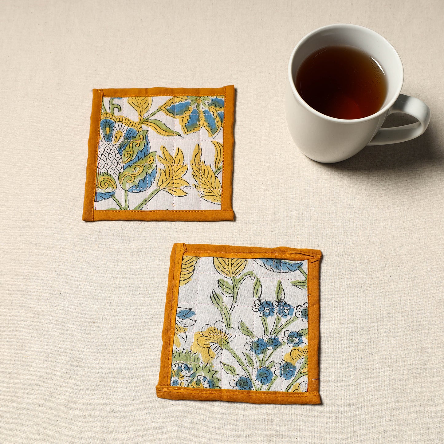 Handcrafted Sanganeri Floral Print Coaster (Set of 2) 08