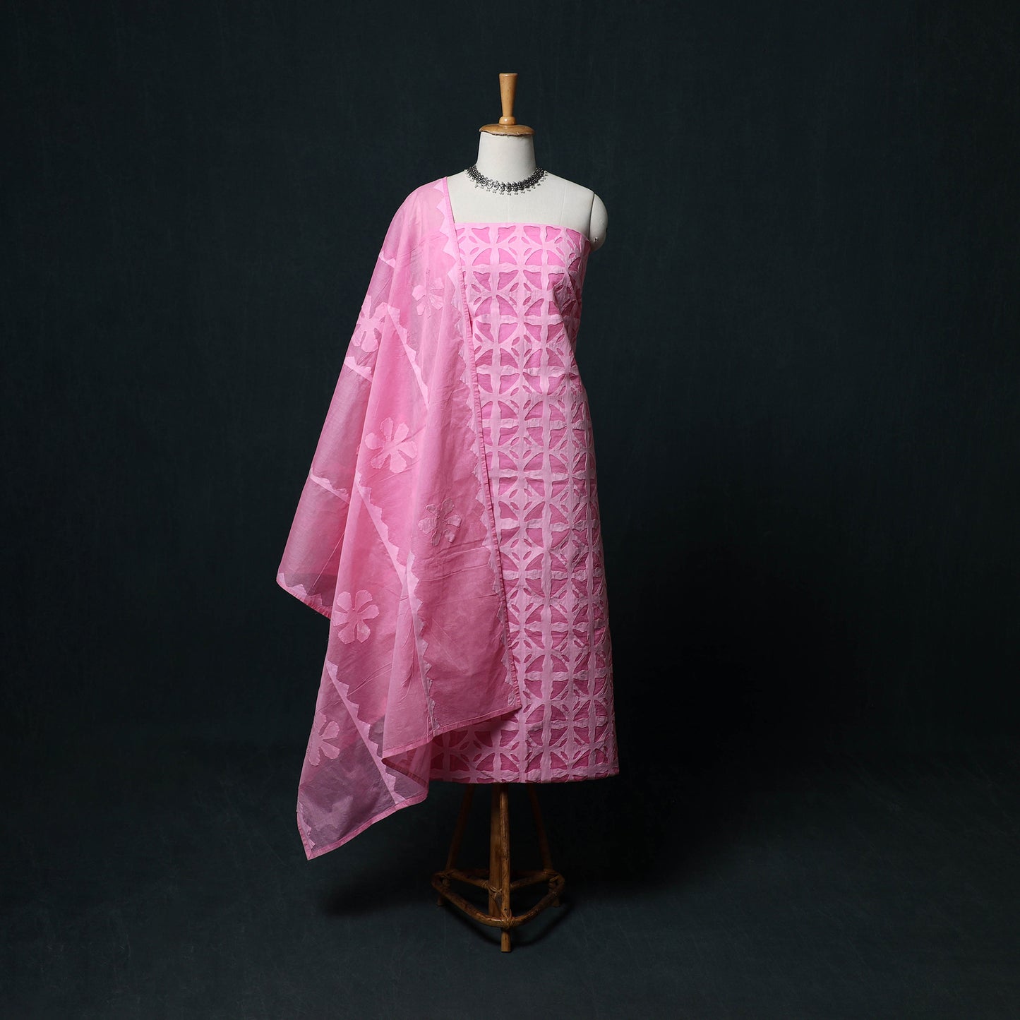 Pink - Barmer Applique Cutwork Cotton 3pc Unstitched Dress Material Suit Set 02