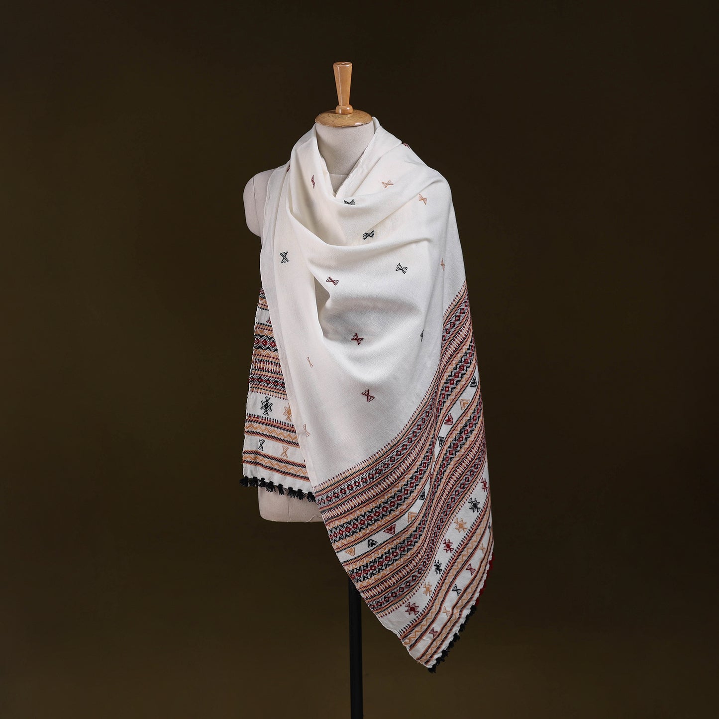 White - Kutch Bhujodi Handwoven Acrylic Wool Shawl 156