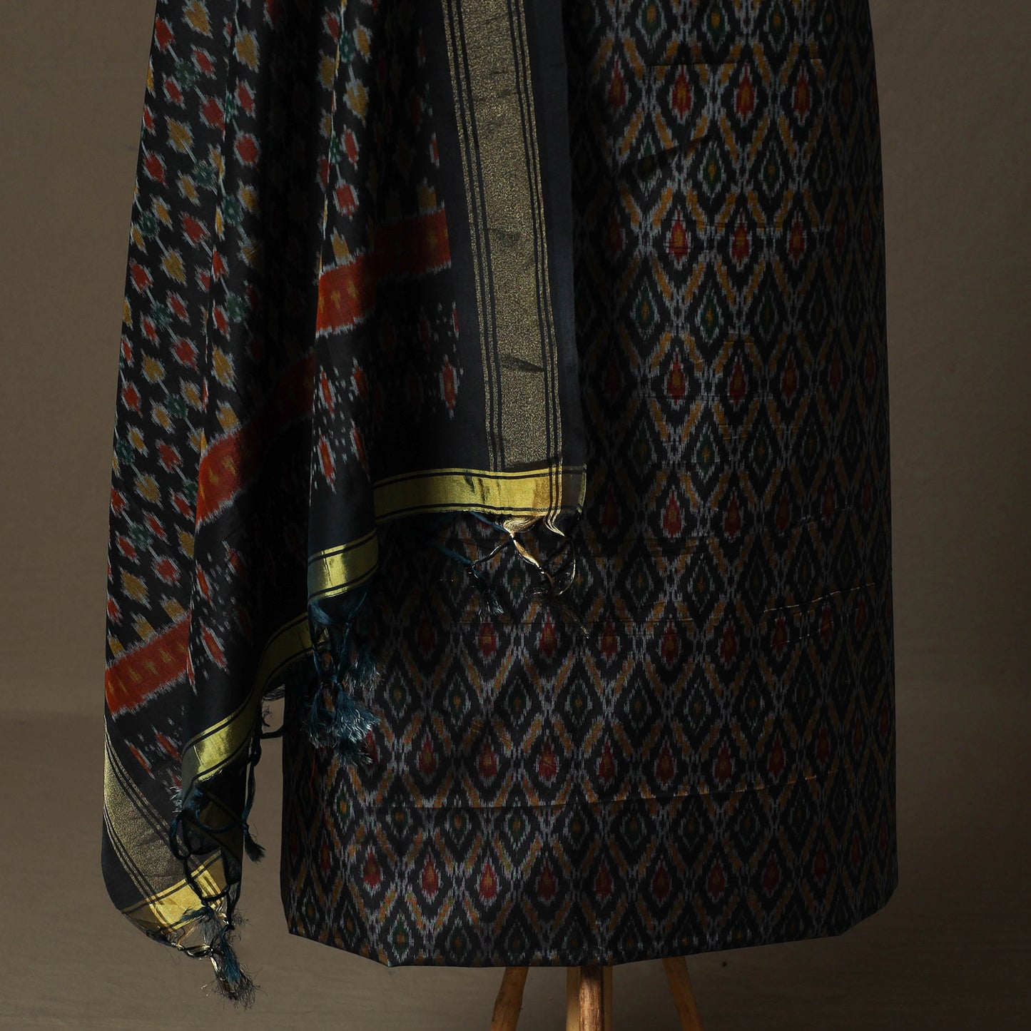 Handloom Sico Pochampally Ikat 2pc Unstitched Dress Material Kurta Set 11