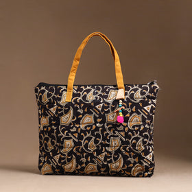 Black Handcrafted Quilted Cotton Hand Bag 24