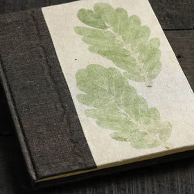  Leaf Art Work Special Visitor Notebook 