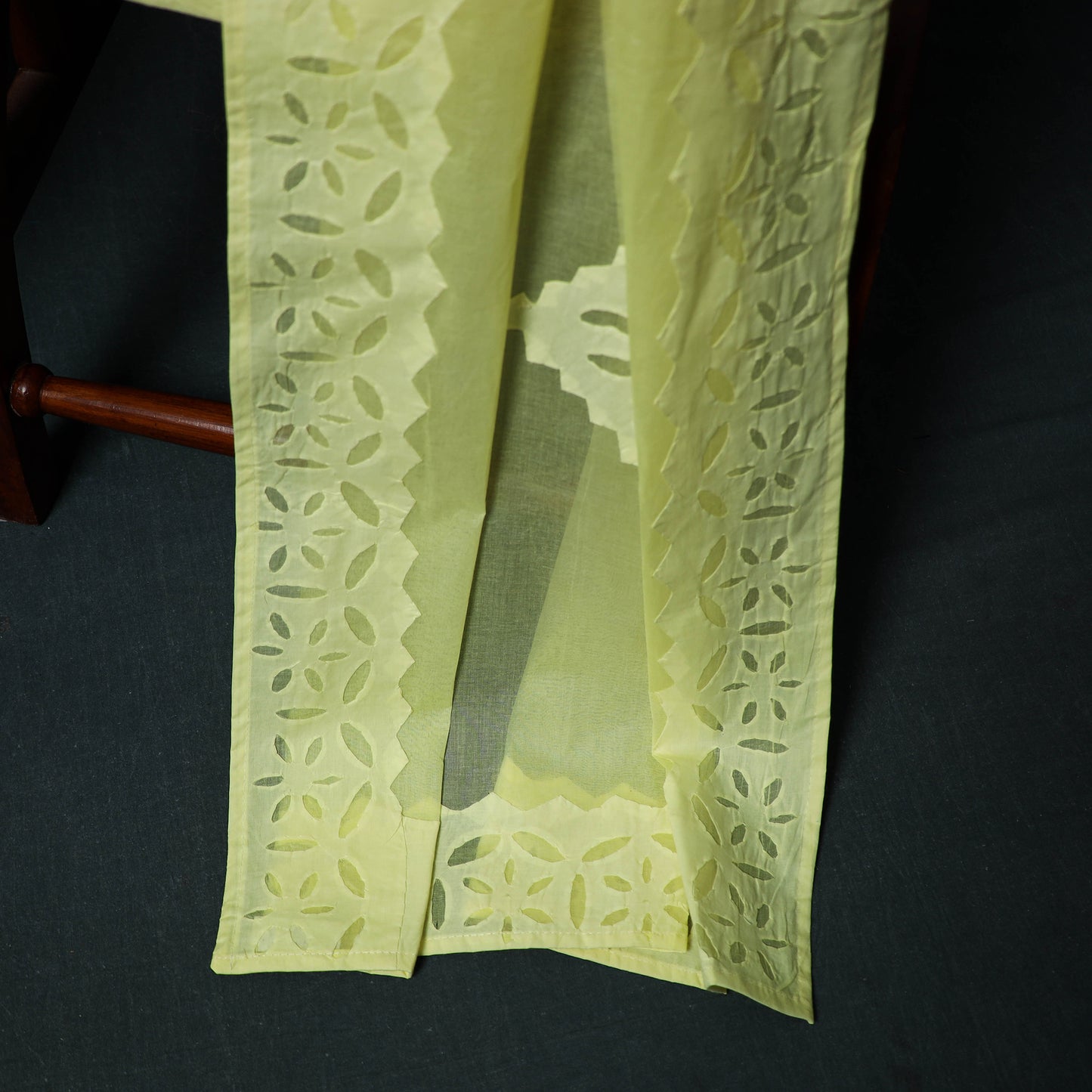 Barmer Applique Cutwork Cotton 3pc Unstitched Dress Material Suit Set 15