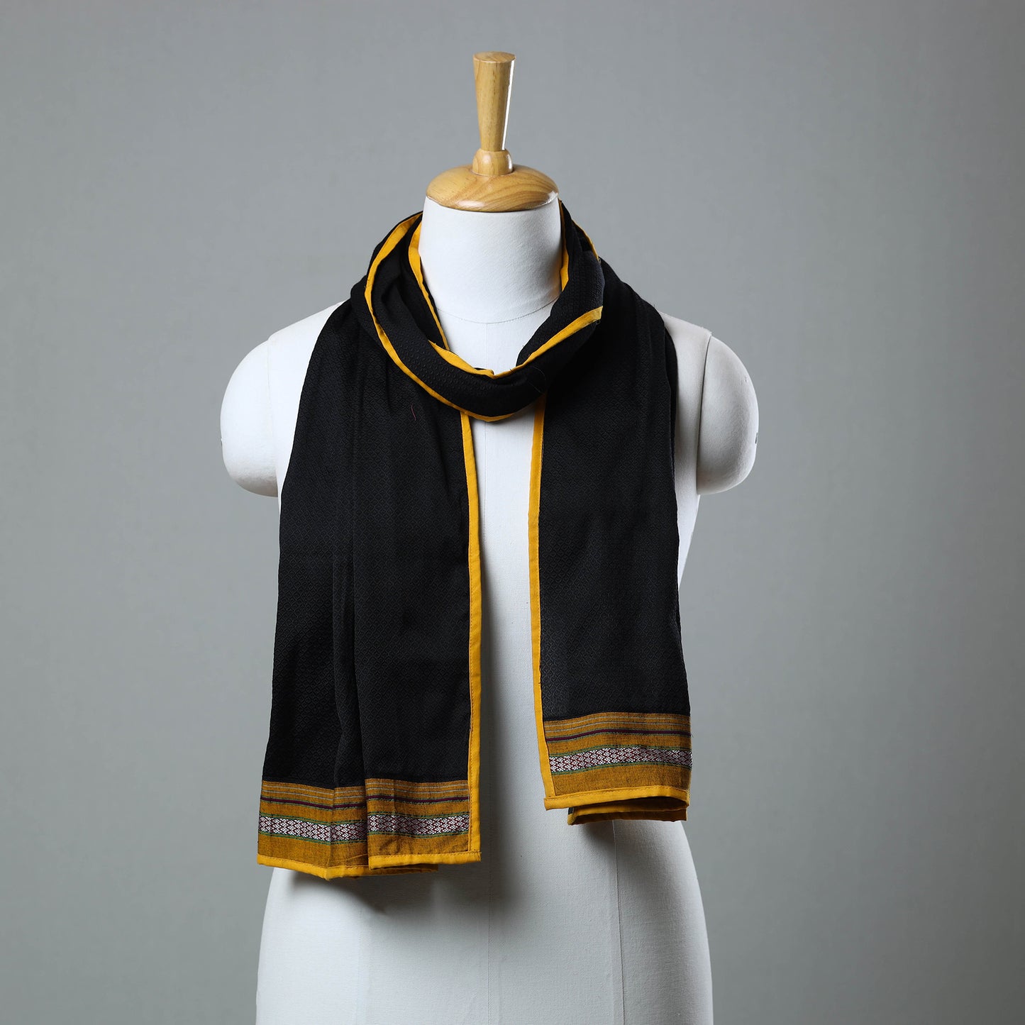 Black - Cotton Khun Weave Stole 01