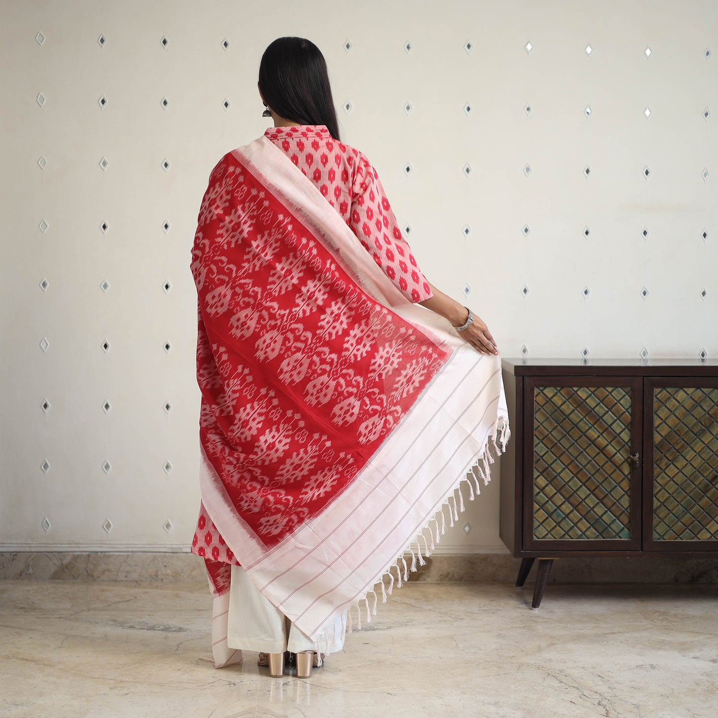 Red Handloom Cotton Pochampally Ikat Kurta Set (Set of 3)