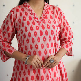 Red Handloom Cotton Pochampally Ikat Kurta Set (Set of 3)