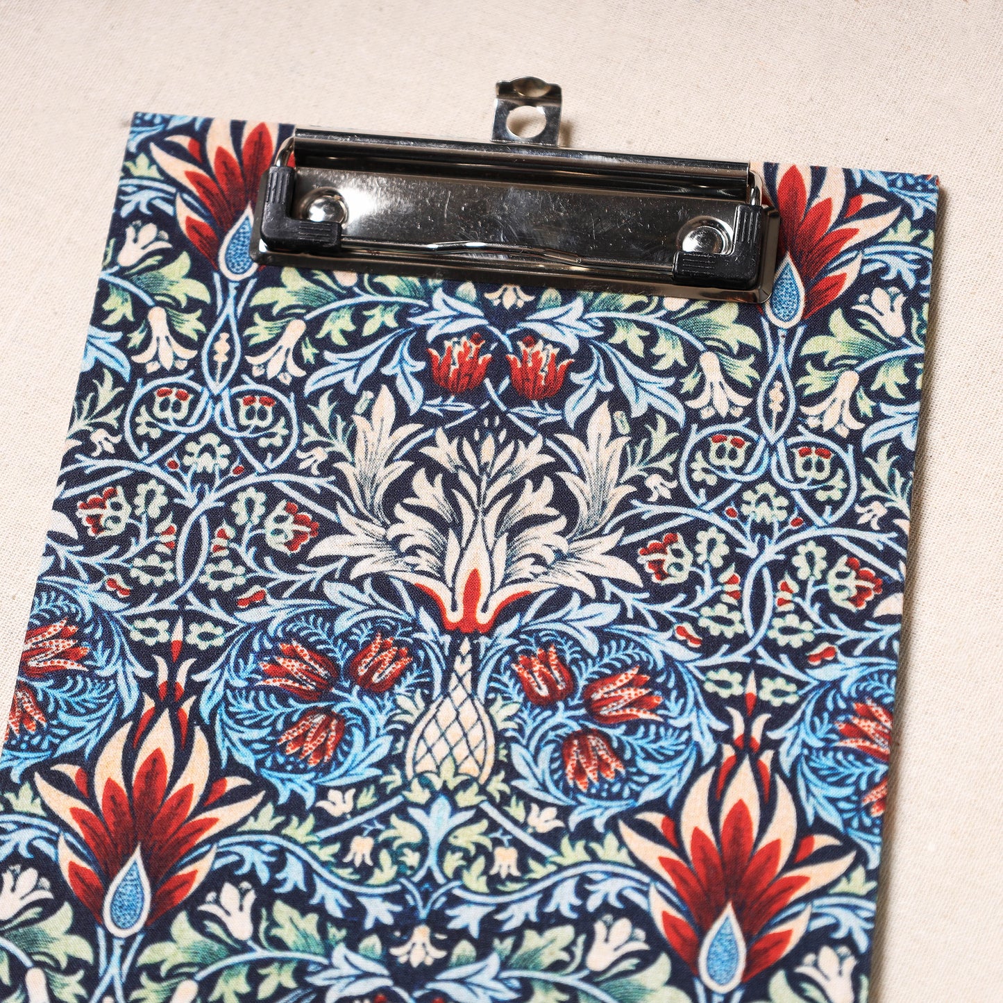 Floral Printed Handcrafted Clipboard (8 x 6 in)