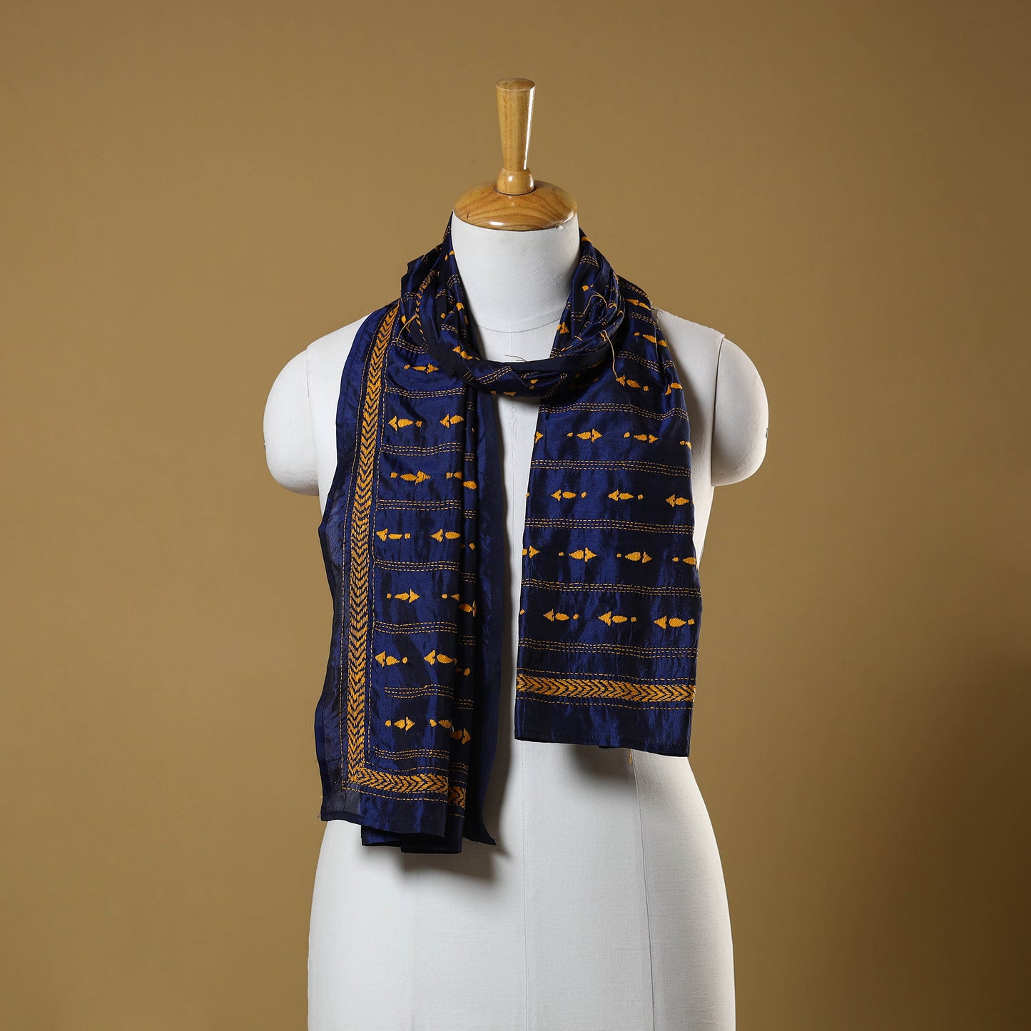 Blue - handloom tussar silk bengal kantha work stole 12