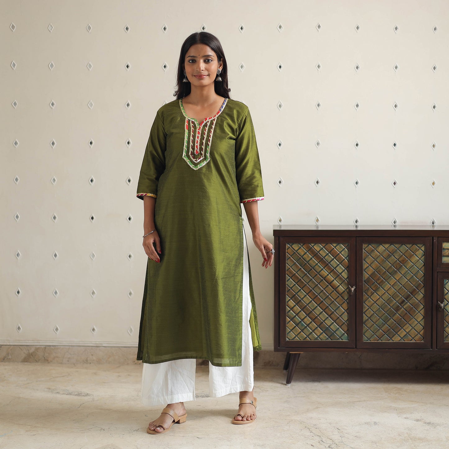 Ananya Green Gota Work Slub Silk Plain Kurta