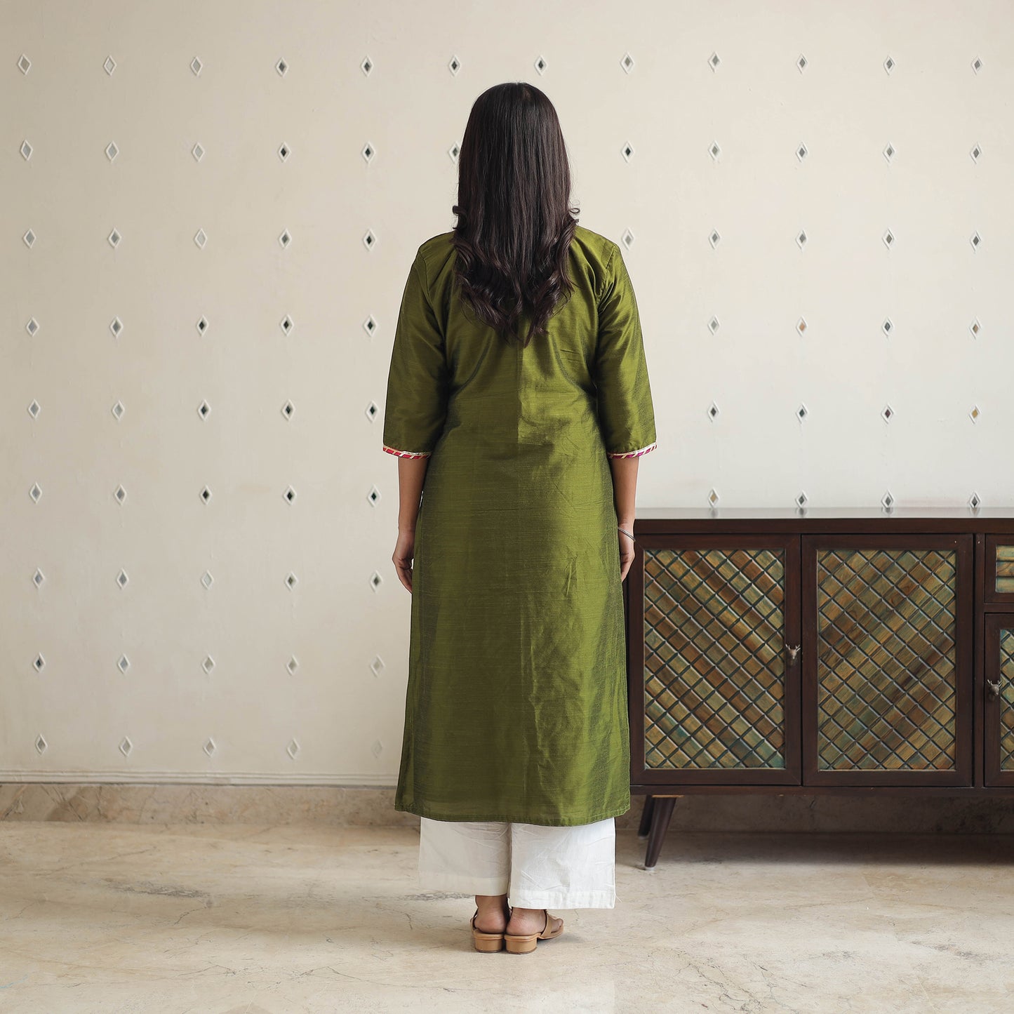 Ananya Green Gota Work Slub Silk Plain Kurta