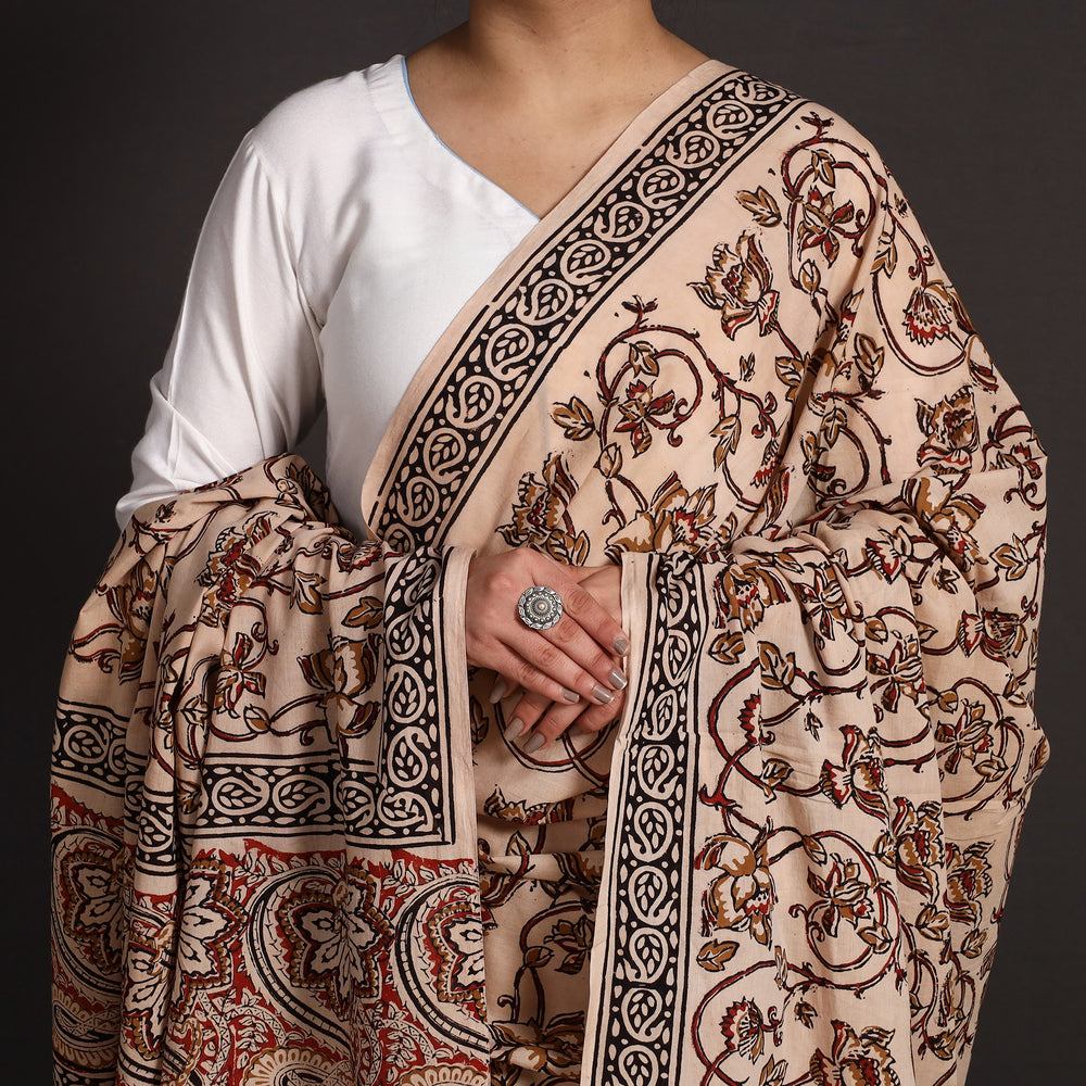 bagru dupatta