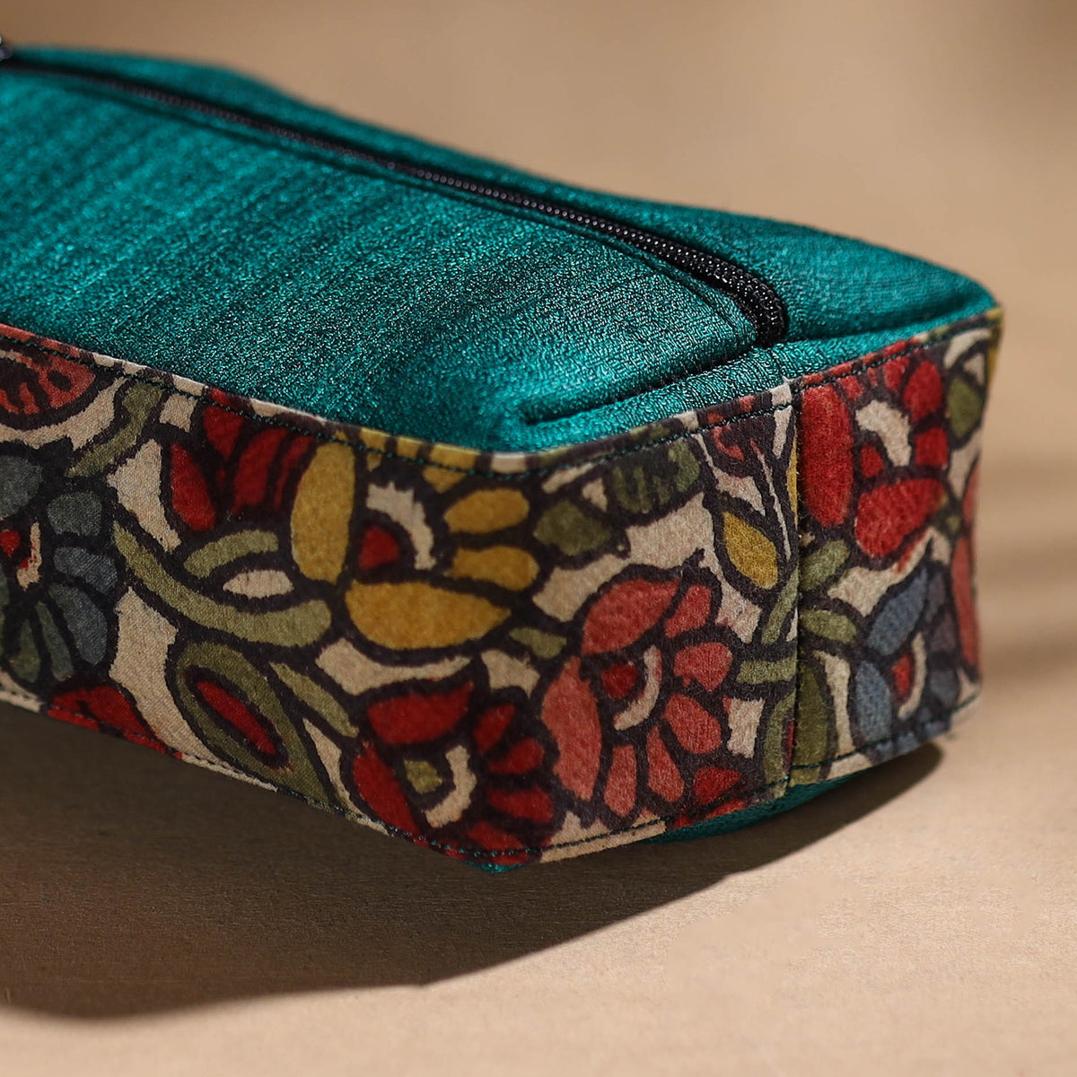 Multicolor - Handpainted Kalamkari Multipurpose Cosmetic/Toiletry Bag 18