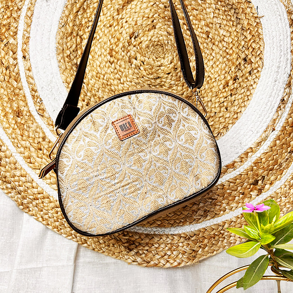 banarasi sling bag