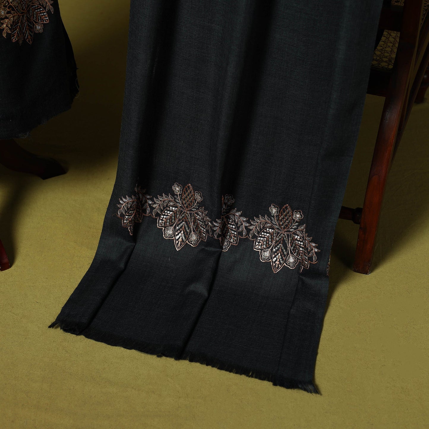 3pc chain stitch embroidered merino wool unstitched dress