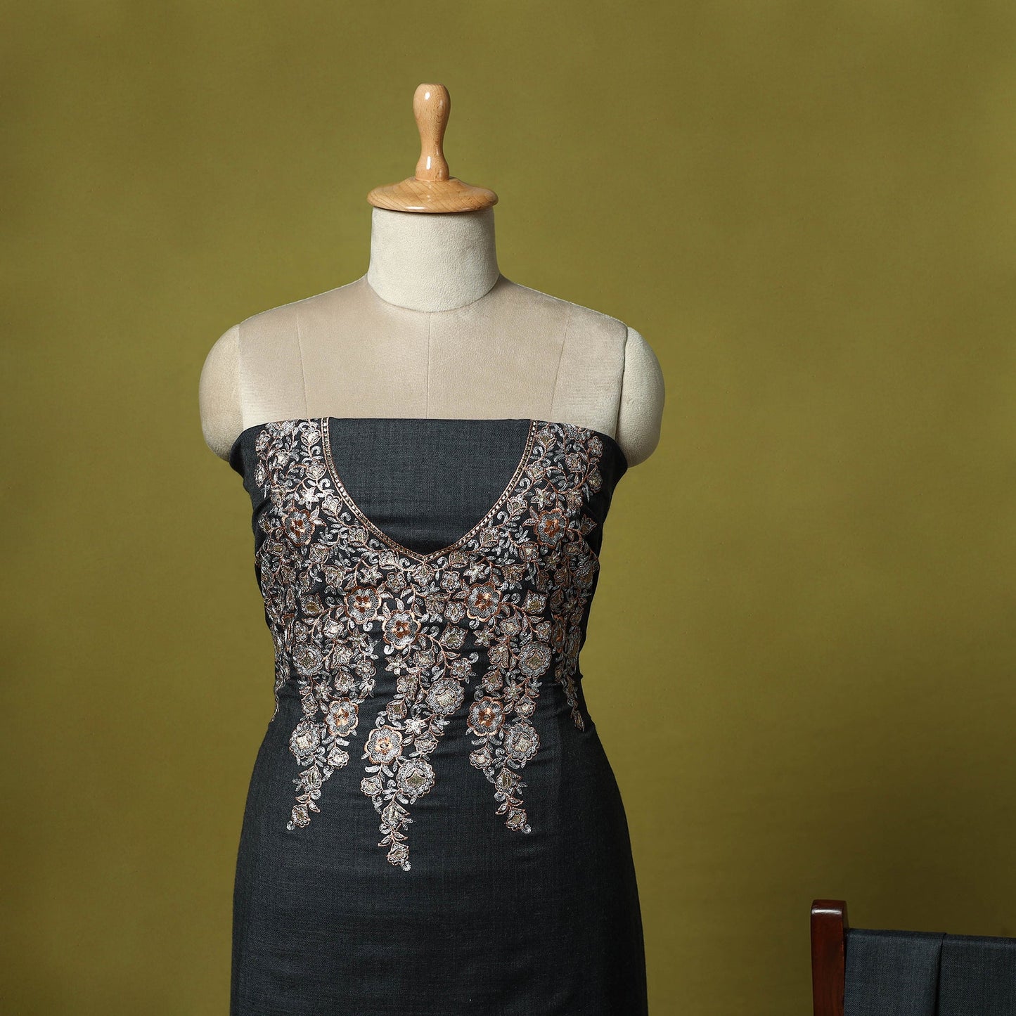 3pc chain stitch embroidered merino wool unstitched dress