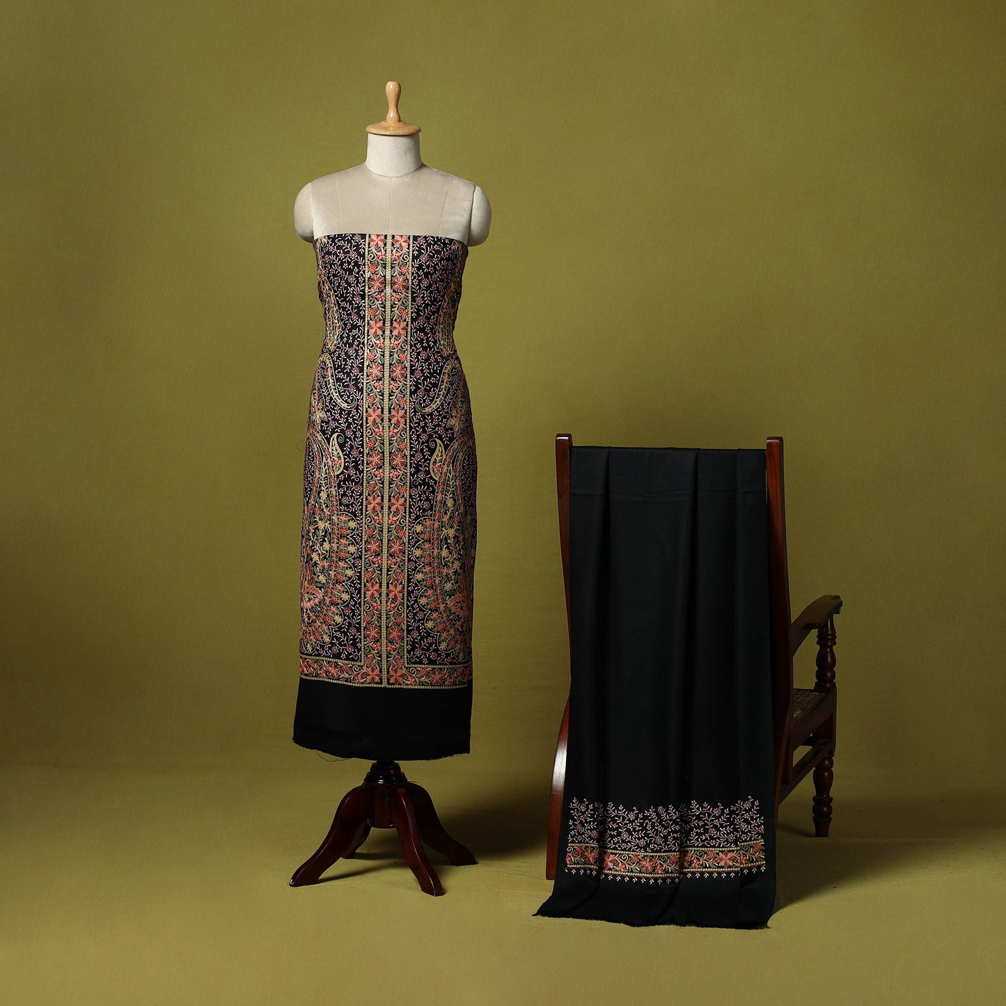 3pc heavy chain stitch embroidered merino wool unstitched