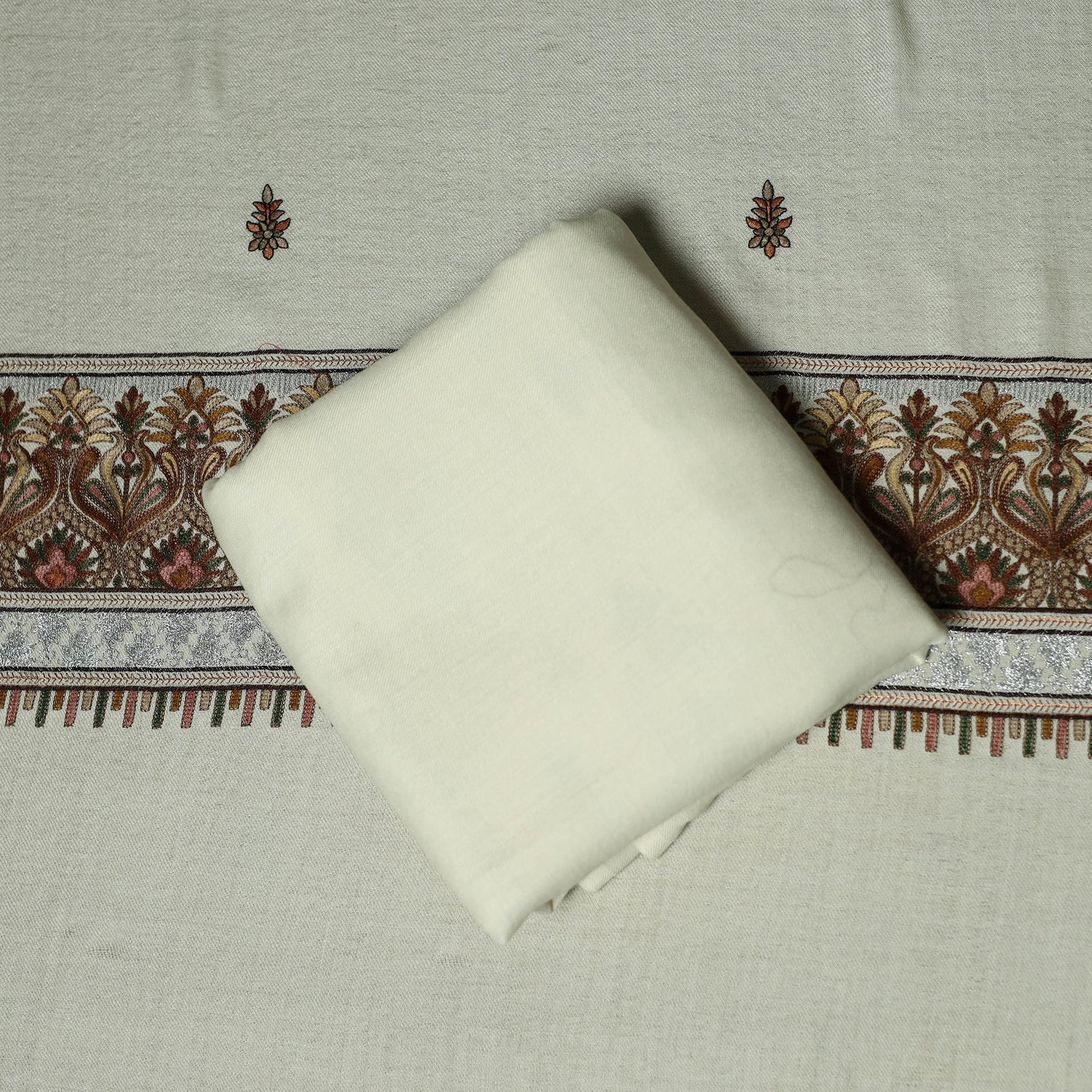 3pc heavy chain stitch embroidered merino wool unstitched