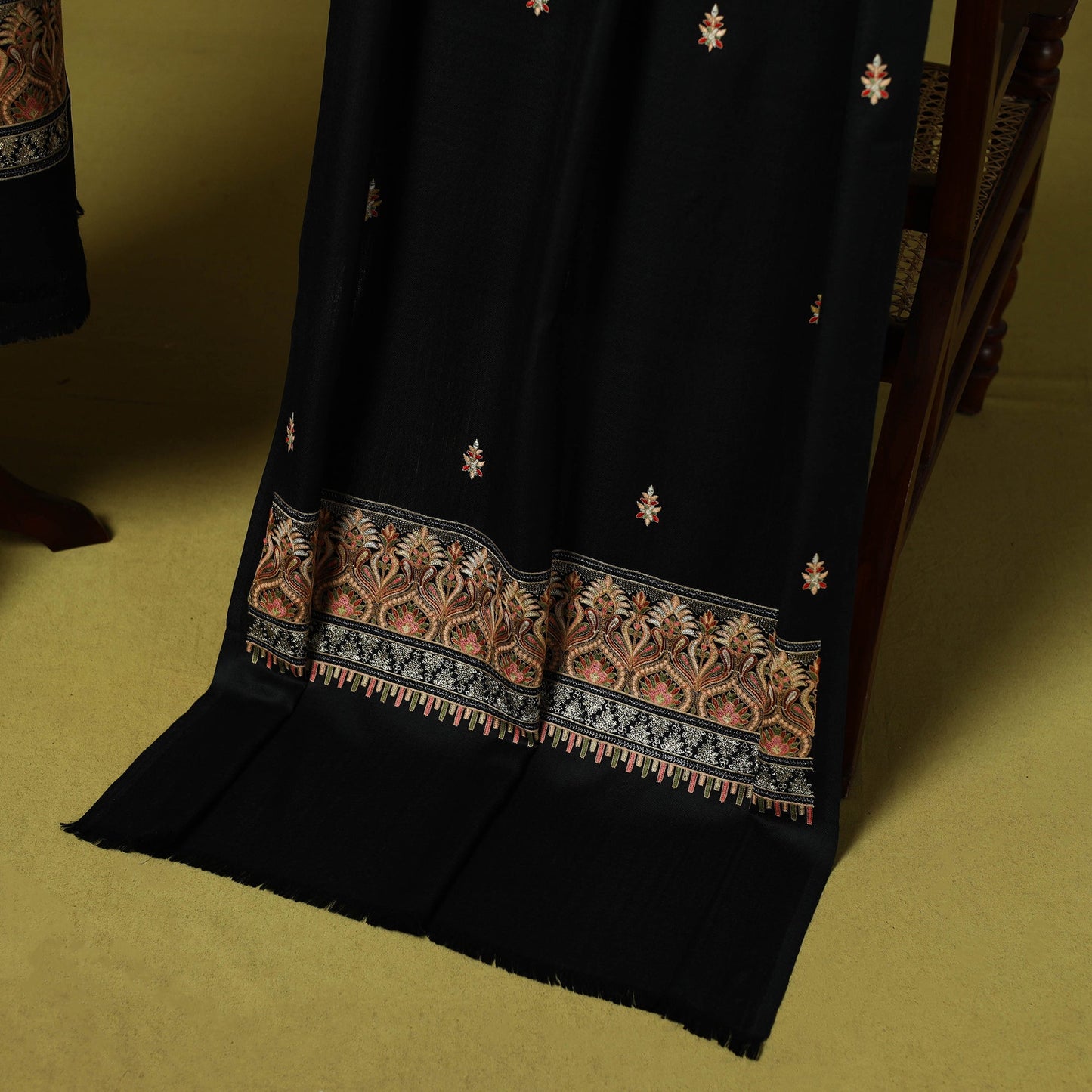 3pc heavy chain stitch embroidered merino wool unstitched