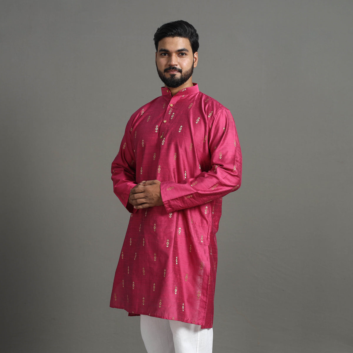 Zari Buti Spun Dupion Viscose Silk Plain Men Kurta 10