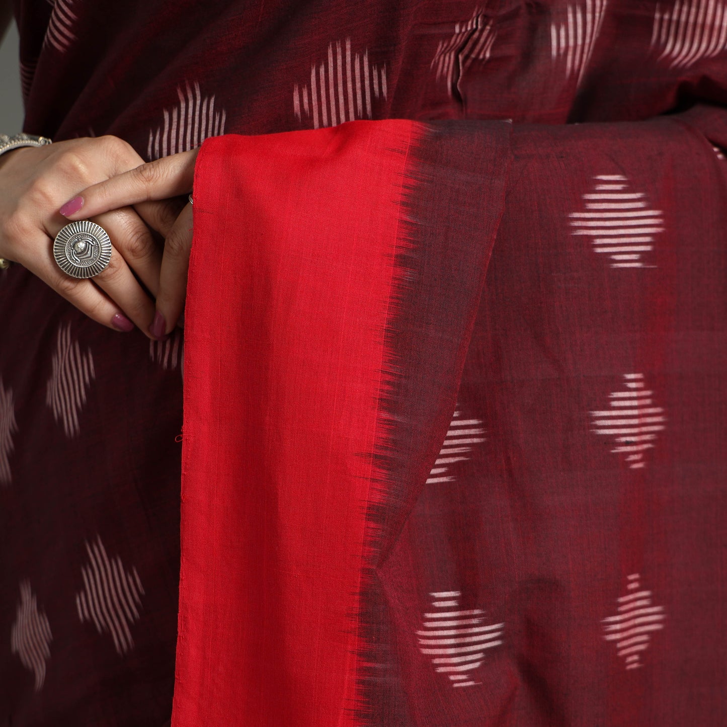 Maroon - Pochampally Ikat Weave Handloom Cotton Saree 05