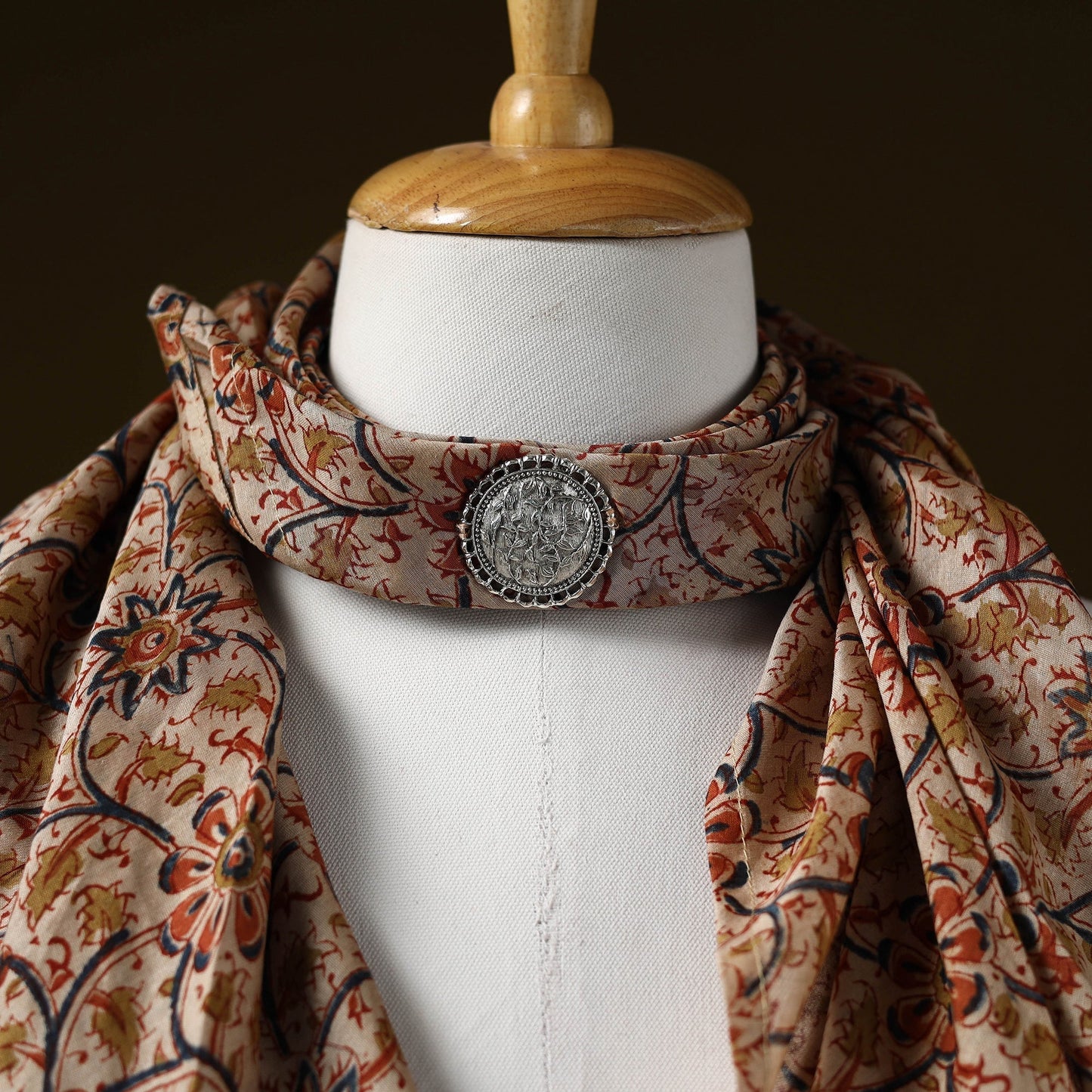 Kalamkari chanderi silk pendant necklace scarf 06