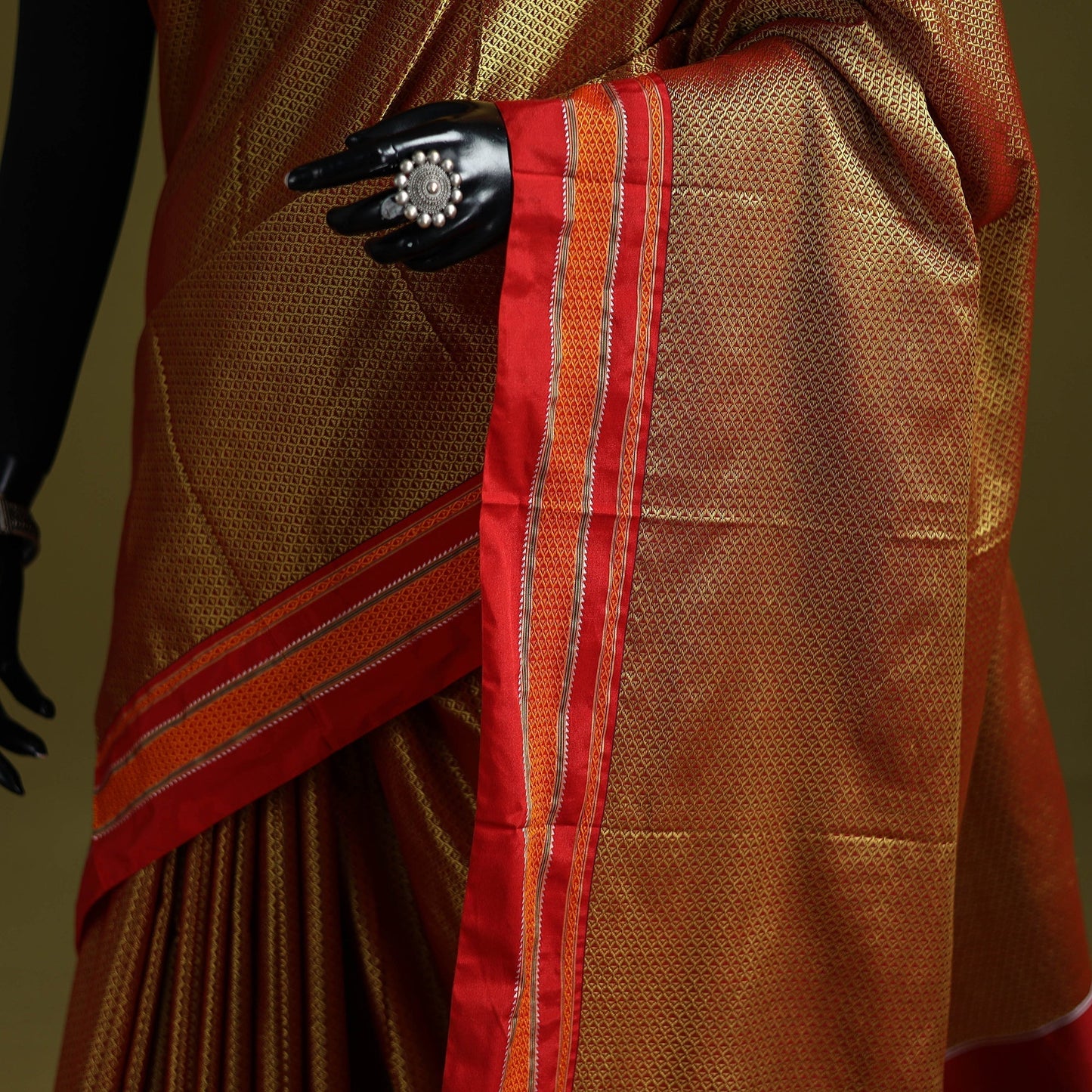 Silk cotton khun saree with ilkal pallu chikki paras border