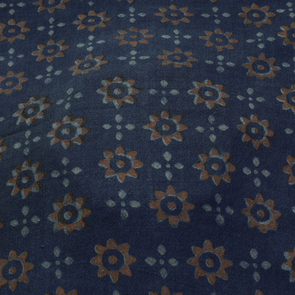 akola fabric