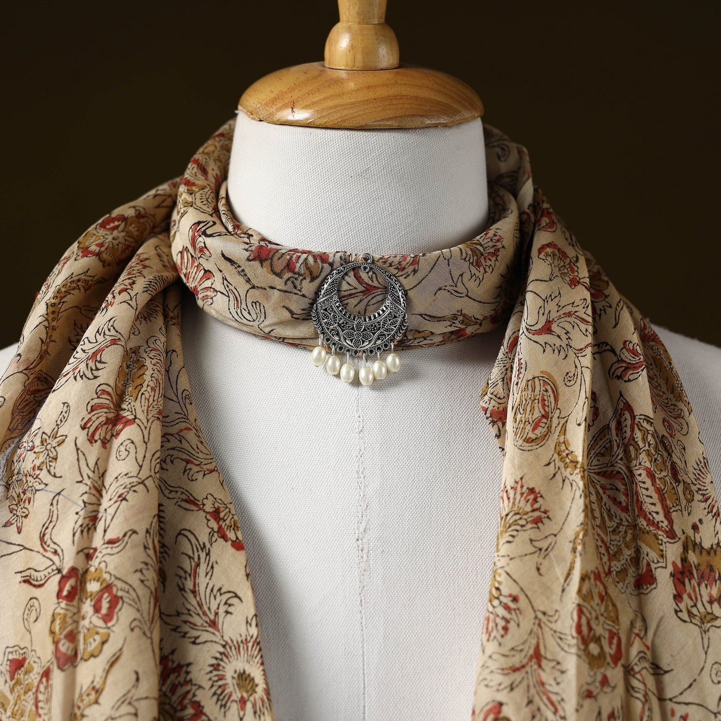 Kalamkari chanderi silk pendant necklace scarf 07