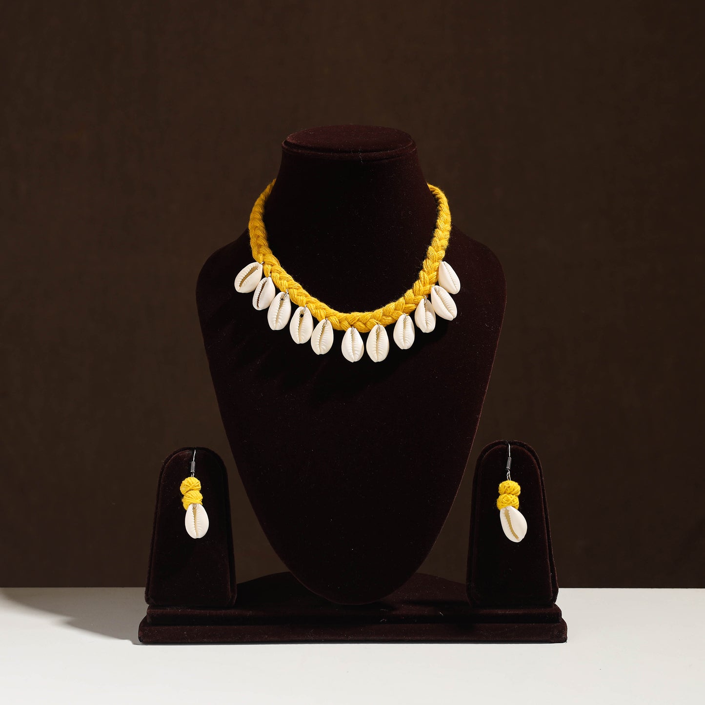 Buy Handmade Thread Braided Shell Necklace Set