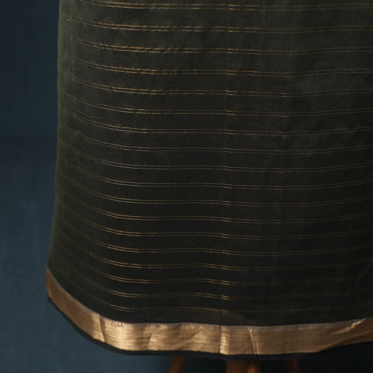 Handloom Maheshwari Silk Zari Checks Unstitched Dress Material: Kurta with Dupatta 06