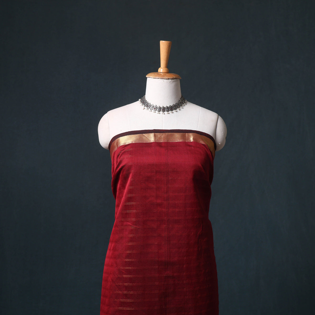 Handloom Maheshwari Silk Zari Checks Unstitched Dress Material: Kurta with Dupatta 07