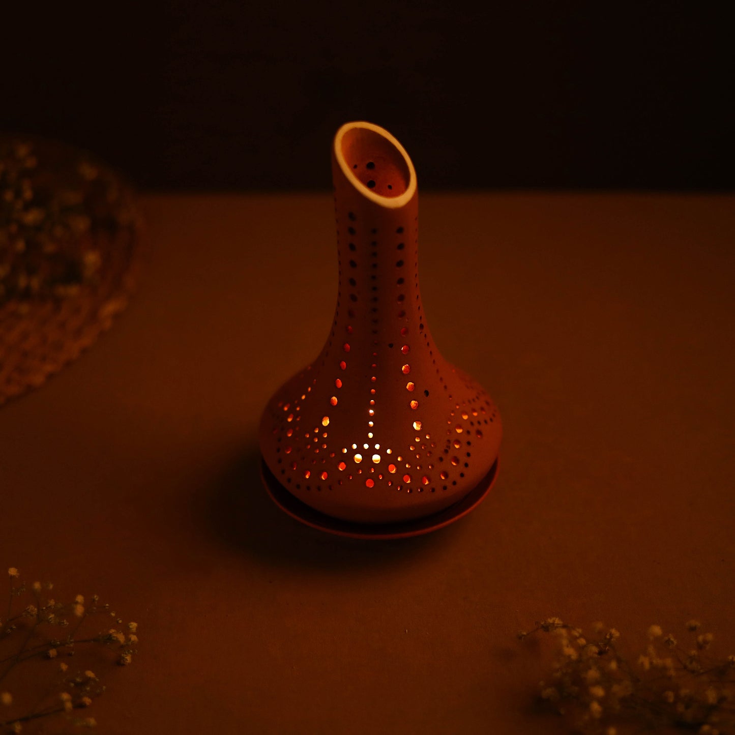 Handmade Terracotta Strow 0.5 Tealight Holder