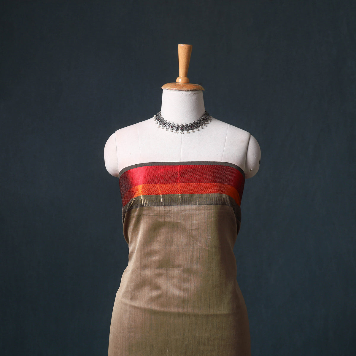 Handloom Maheshwari Silk Unstitched Dress Material: Kurta with Dupatta 11
