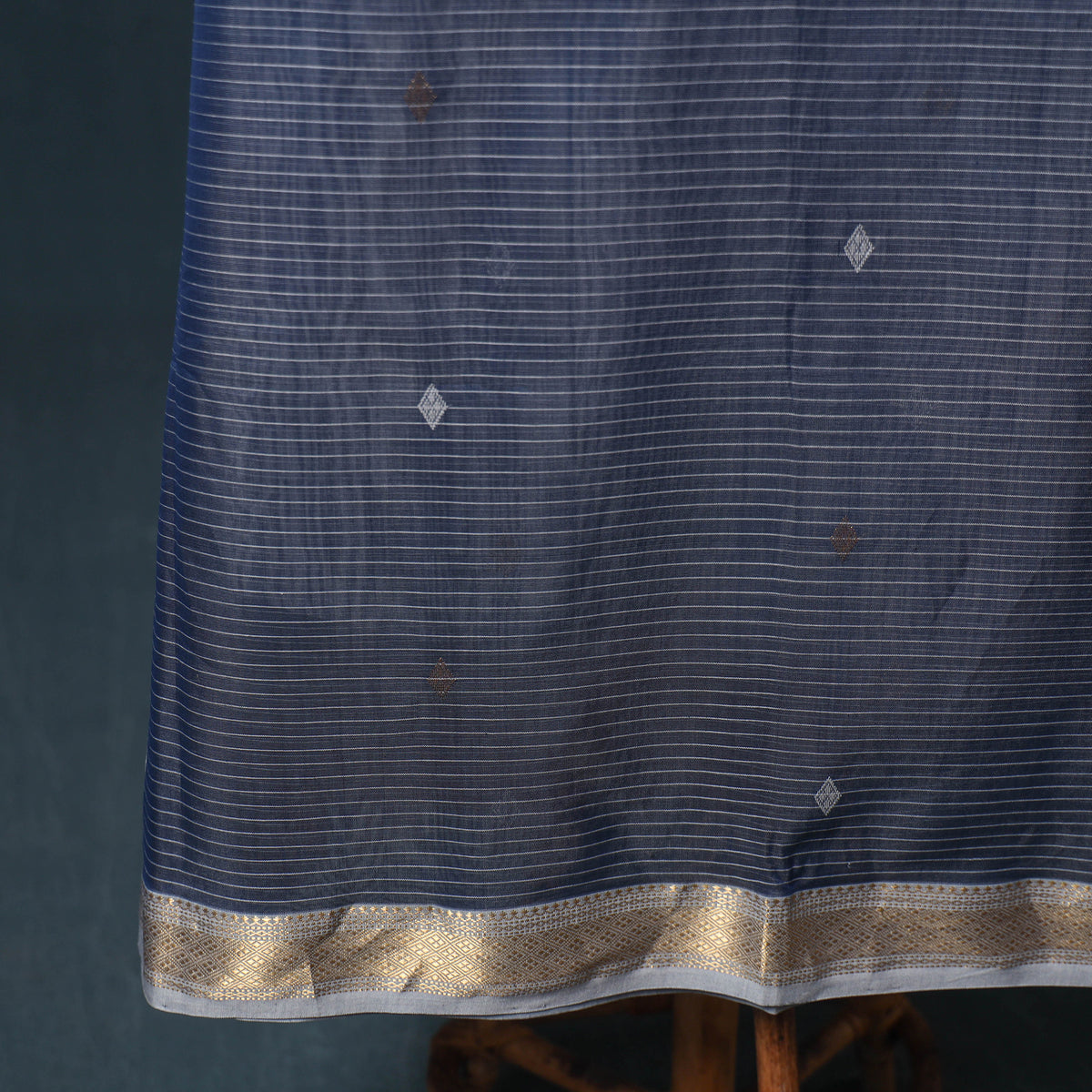 Handloom Maheshwari Silk Buti Unstitched Dress Material: Kurta with Dupatta 13