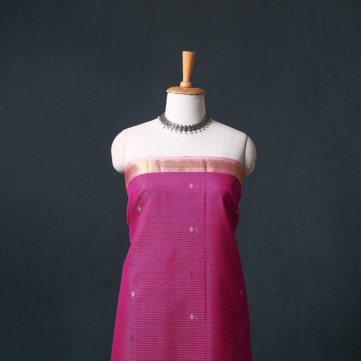 Handloom Maheshwari Silk Buti Unstitched Dress Material: Kurta with Dupatta 15