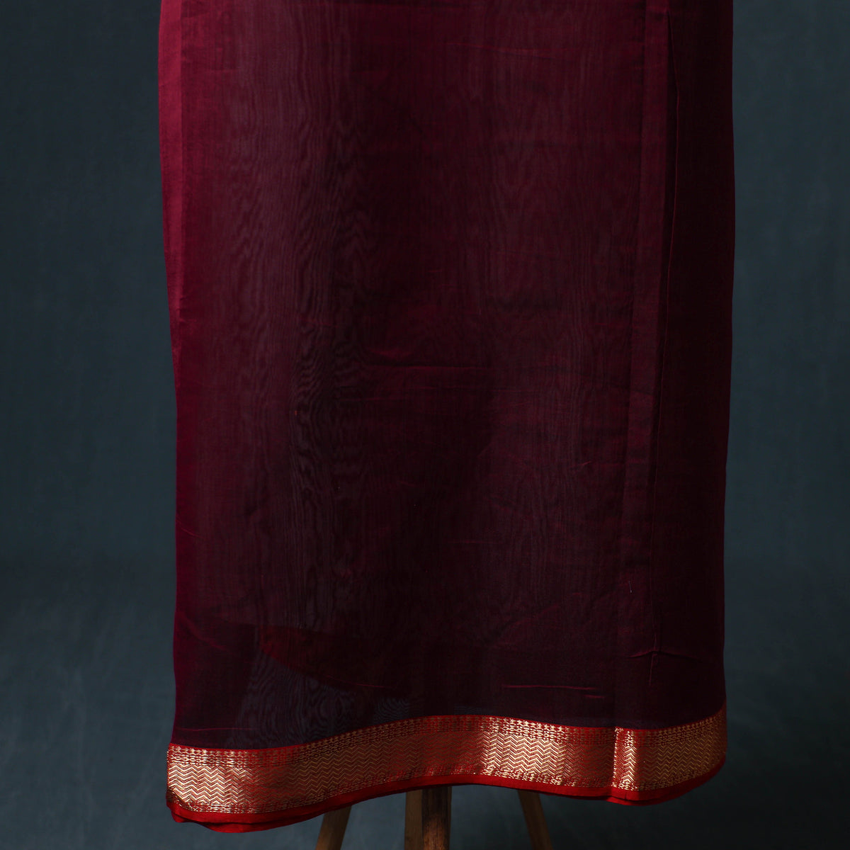 Handloom Maheshwari Silk Unstitched Dress Material: Kurta with Buta Dupatta 20