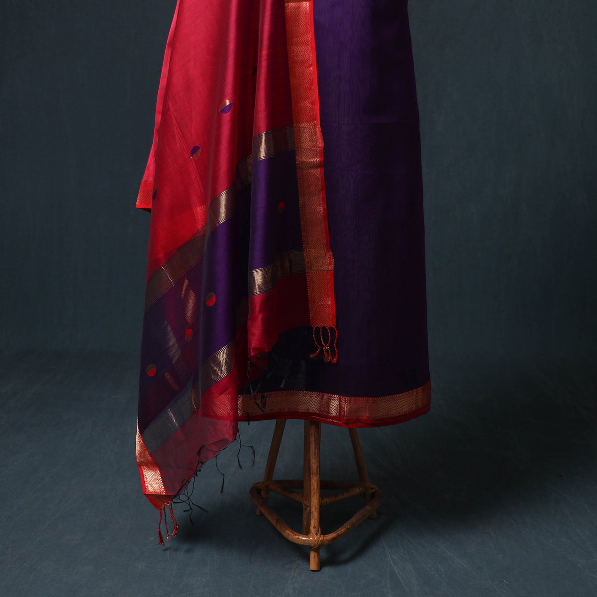 Handloom Maheshwari Silk Unstitched Dress Material: Kurta with Buta Dupatta 21