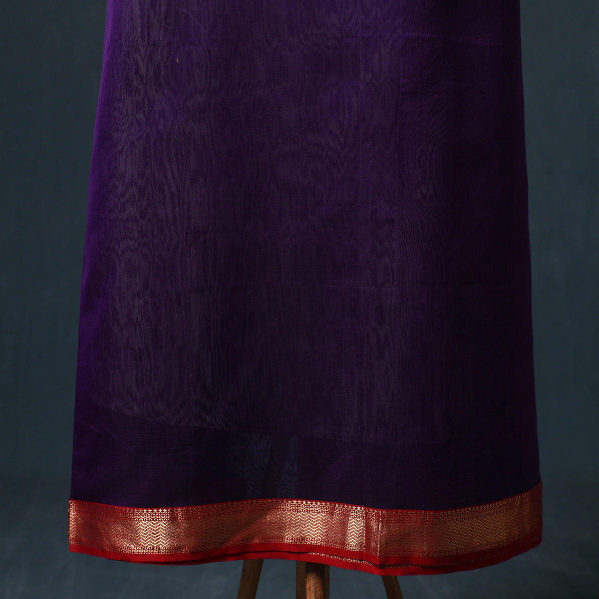 Handloom Maheshwari Silk Unstitched Dress Material: Kurta with Buta Dupatta 21