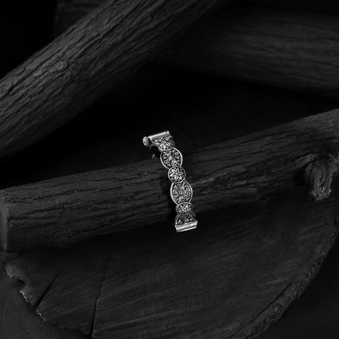 White - saanjh bela flower oxidised bangle - handcrafted