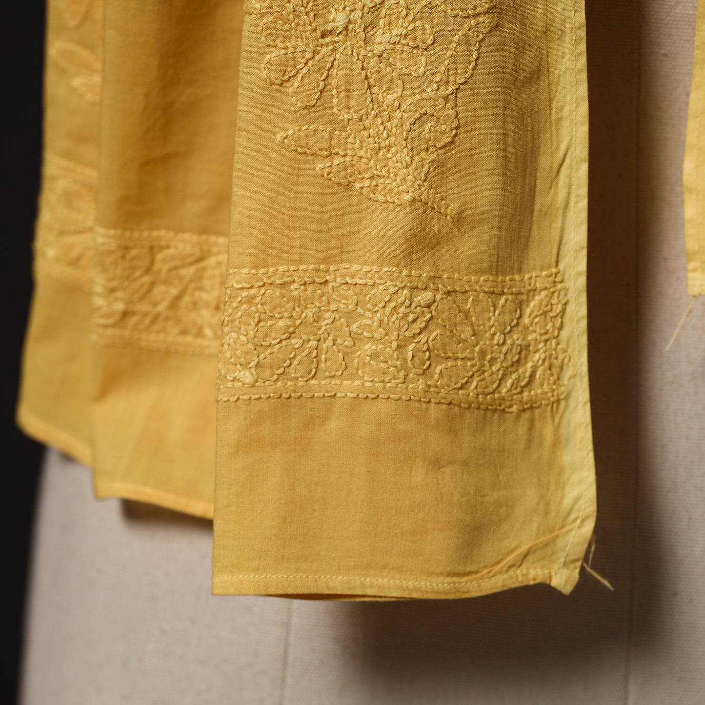 Hand Embroidered Lucknow Chikankari Cotton Stole 14