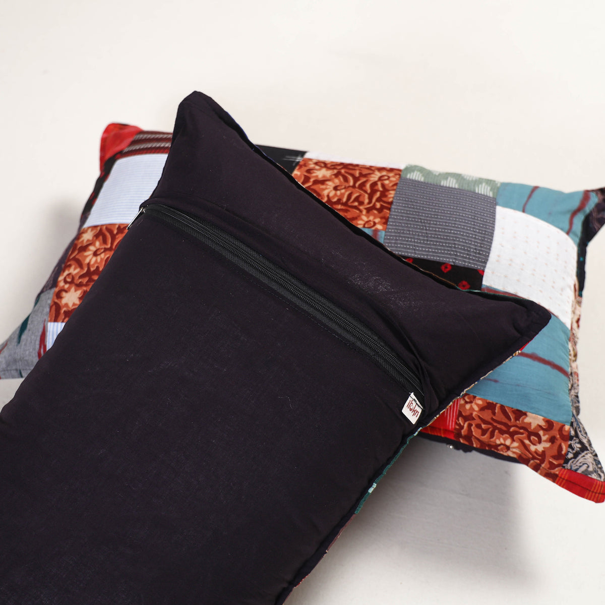 Handcrafted Patchwork Pillow Covers (Set of 2) 08