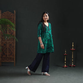 Sequin Work Hand Batik Print Cotton Short Kurta for Women 17