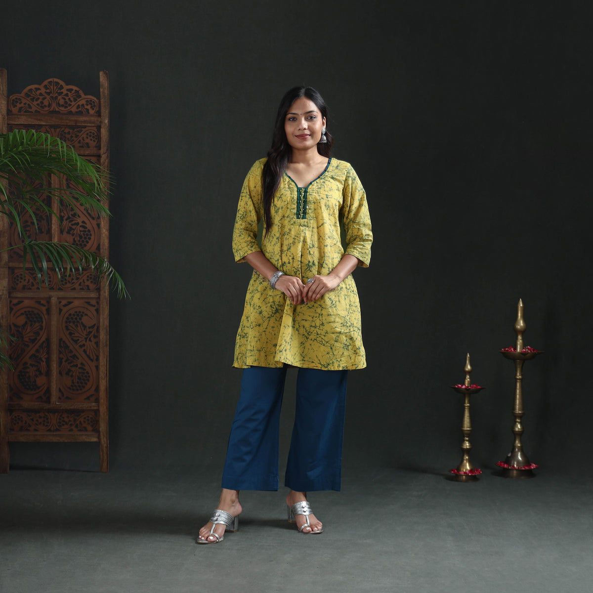 Sequin Work Hand Batik Print Cotton Short Kurta for Women 15