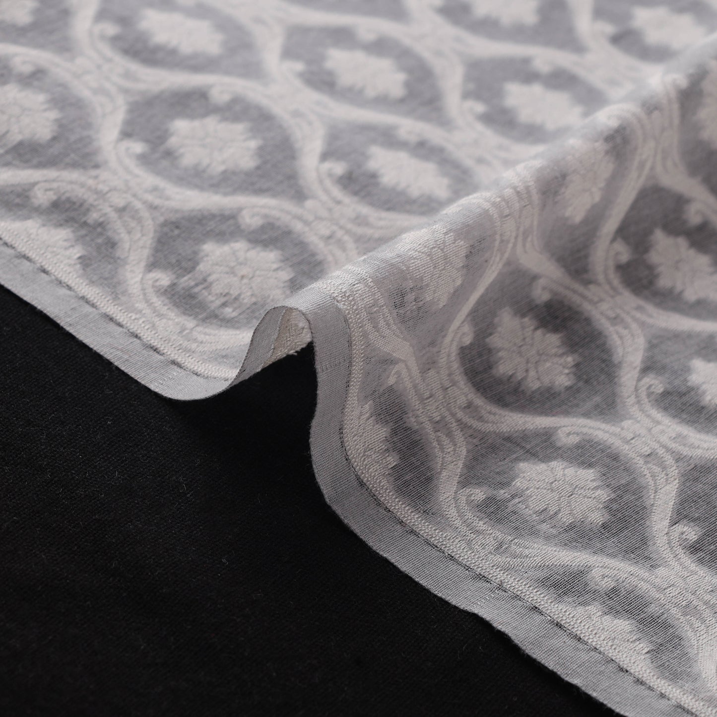 Banarasi Handwoven Cutwork Buti Cotton Fabric 06