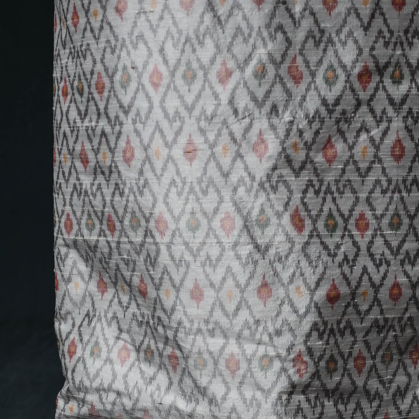 Pochampally Ikat Handwoven Pure Silk 2pc Unstitched Dress Material Kurta Set 01